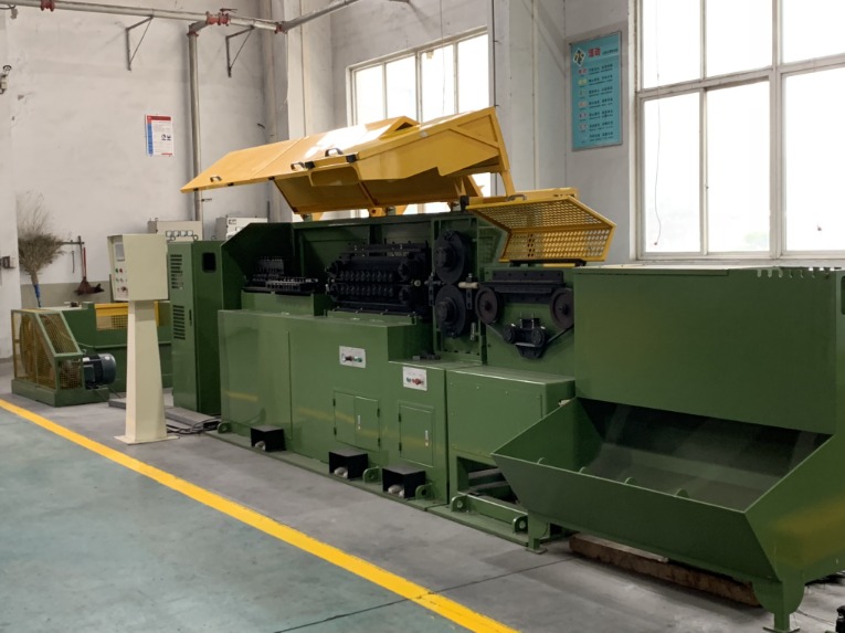 Picture of TIG wire cutting machine-overview